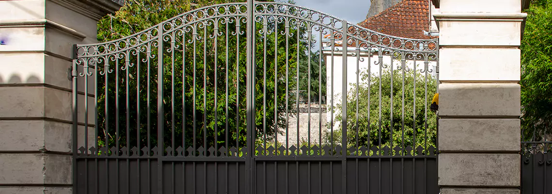 Wooden Swing Gate Repair in Batavia, IL